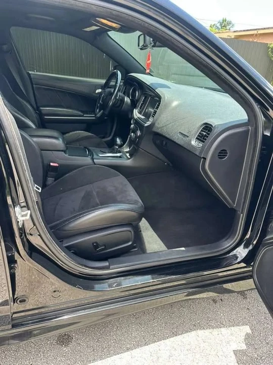2019 Dodge Charger 7th Gen - Image 12 of 16