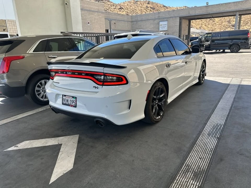 2019 Dodge Charger 7th Gen - Image 3 of 8