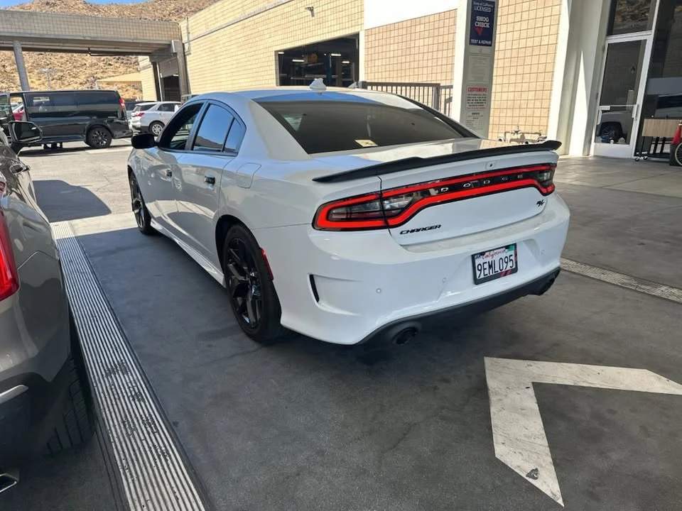 2019 Dodge Charger 7th Gen - Image 2 of 8