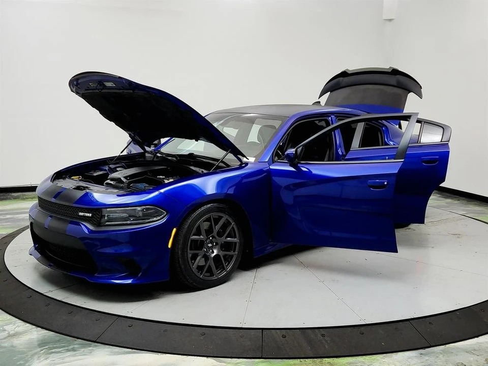 2019 Dodge Charger 8th Gen - Image 9 of 12