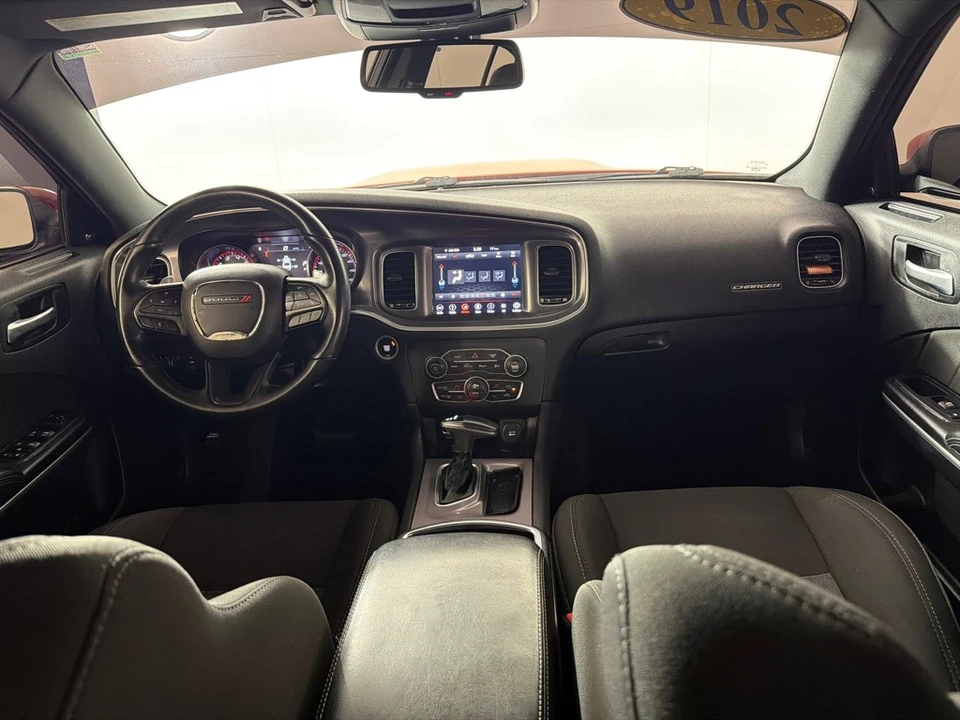 2019 Dodge Charger 7th Gen - Image 24 of 25