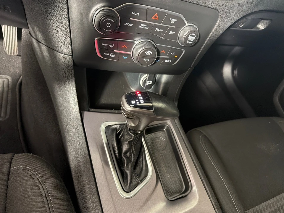 2019 Dodge Charger 7th Gen - Image 17 of 25