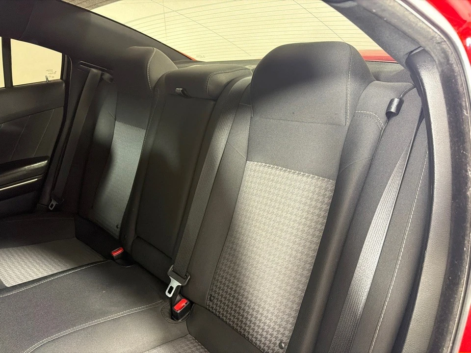 2019 Dodge Charger 7th Gen - Image 19 of 25