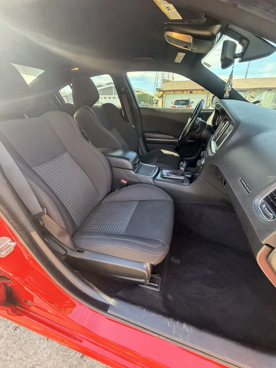 2019 Dodge Charger 7th Gen - Image 8 of 12