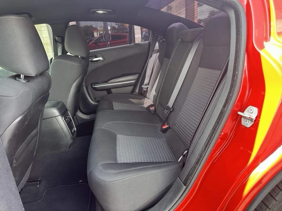 2019 Dodge Charger 7th Gen - Image 7 of 12