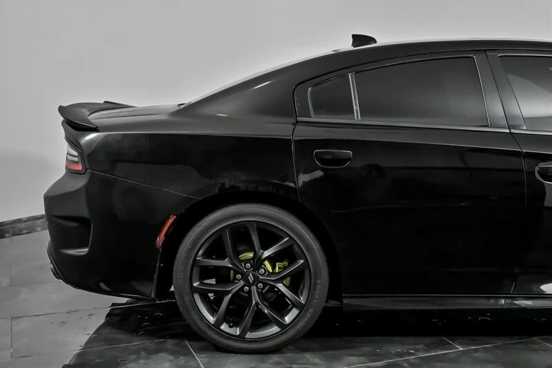 2019 Dodge Charger 7th Gen - Image 10 of 21
