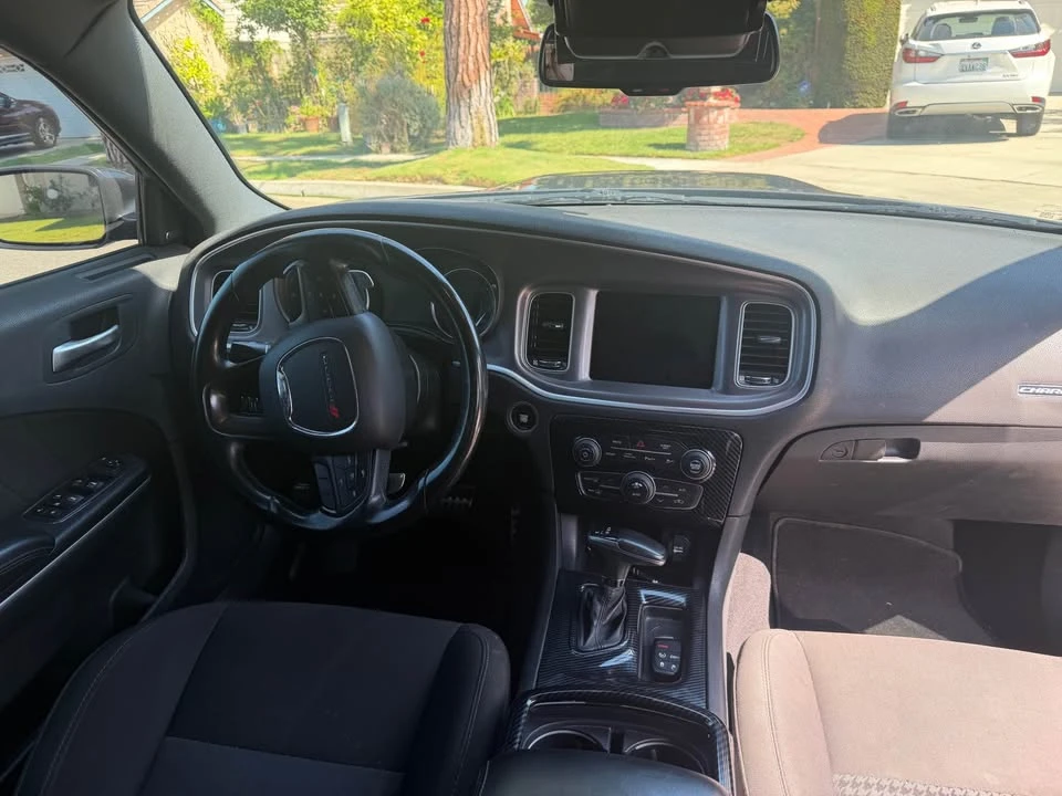 2019 Dodge Charger 7th Gen - Image 5 of 10