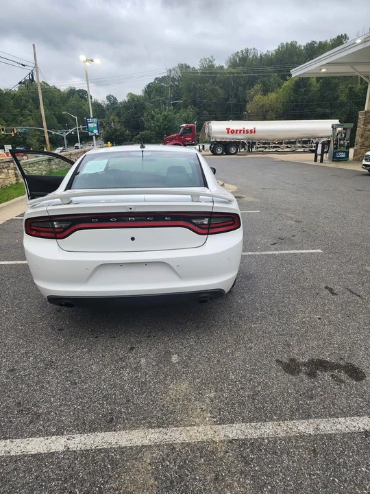 2019 Dodge Charger 7th Gen - Image 9 of 15