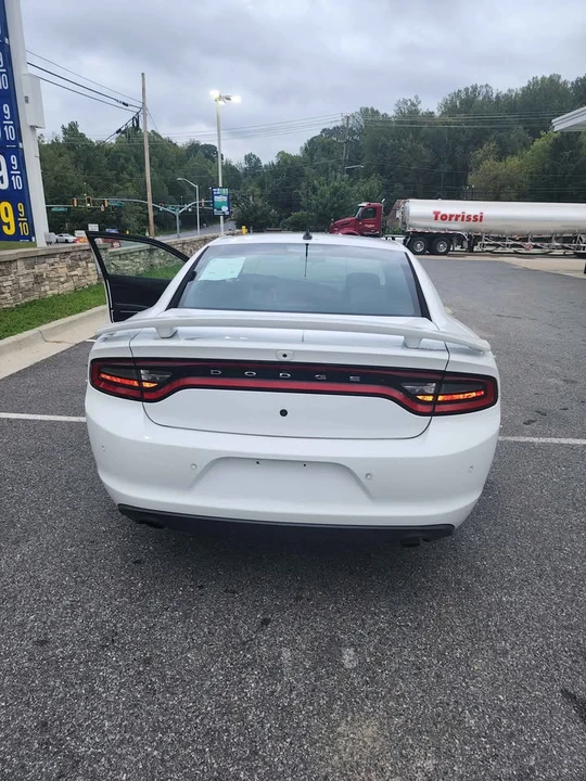 2019 Dodge Charger 7th Gen - Image 14 of 15