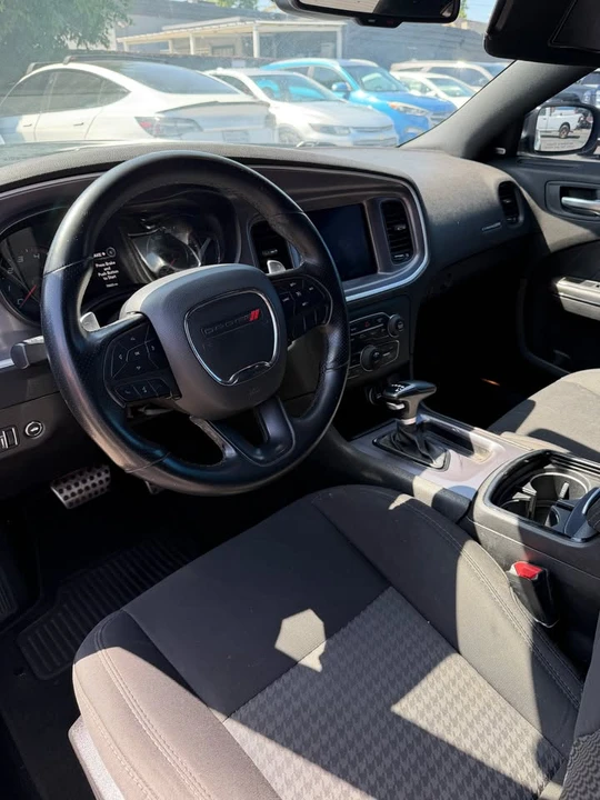2019 Dodge Charger 7th Gen - Image 11 of 12