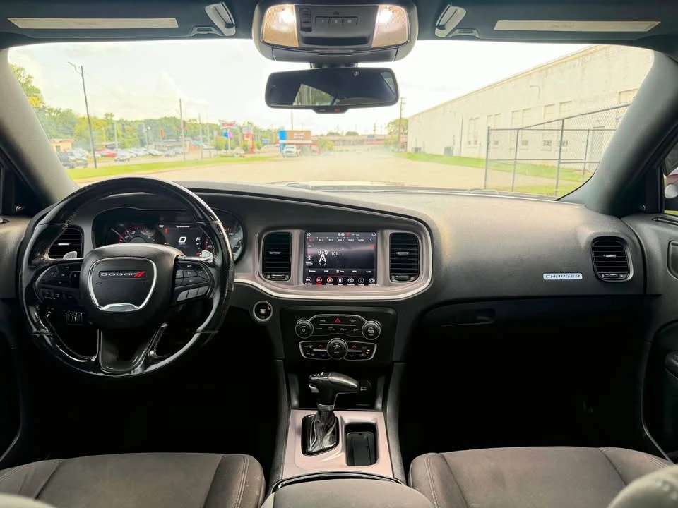 2019 Dodge Charger 7th Gen - Image 10 of 18