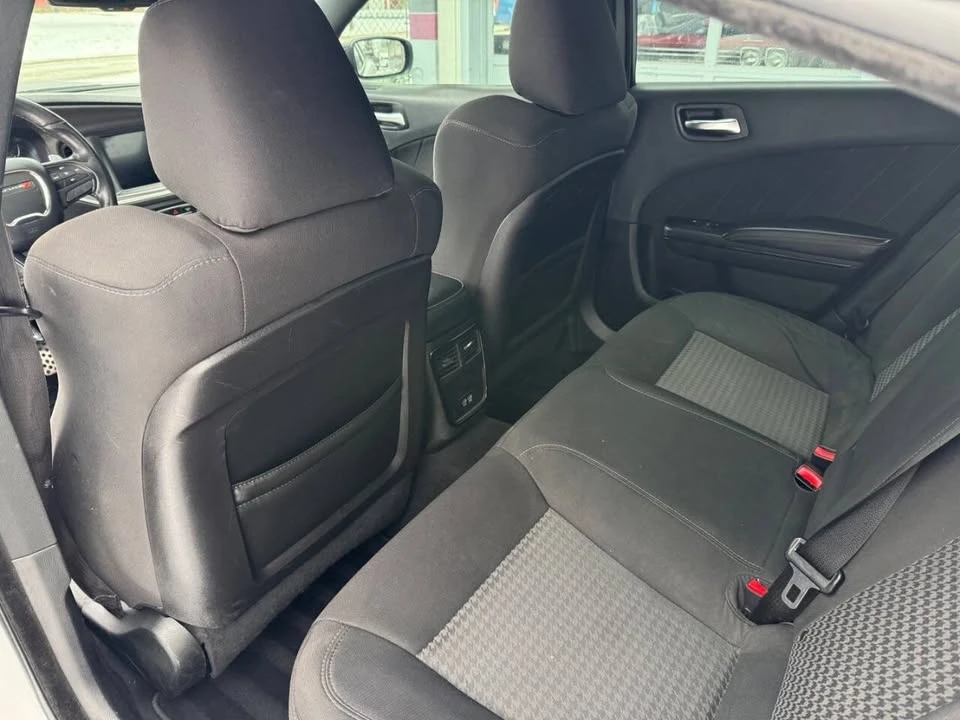 2019 Dodge Charger 7th Gen - Image 15 of 19