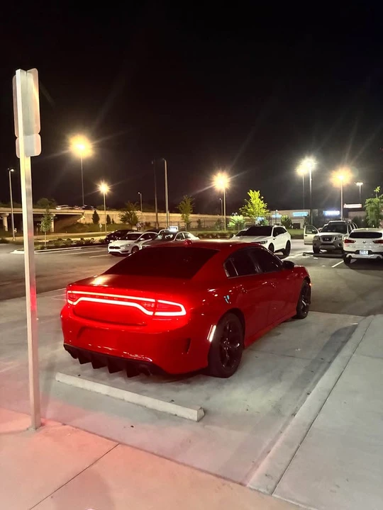 2019 Dodge Charger 7th Gen - Image 6 of 14
