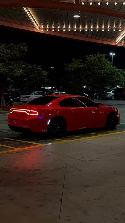 2019 Dodge Charger 7th Gen - Image 3 of 14