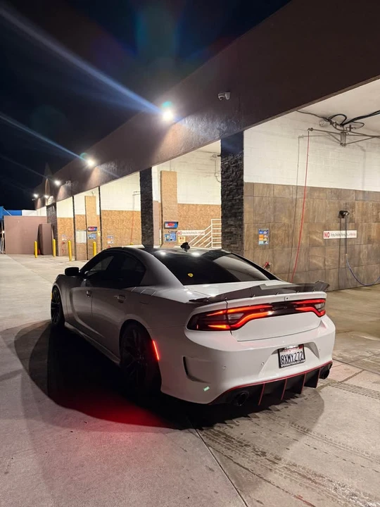 2019 Dodge Charger 7th Gen - Image 3 of 8