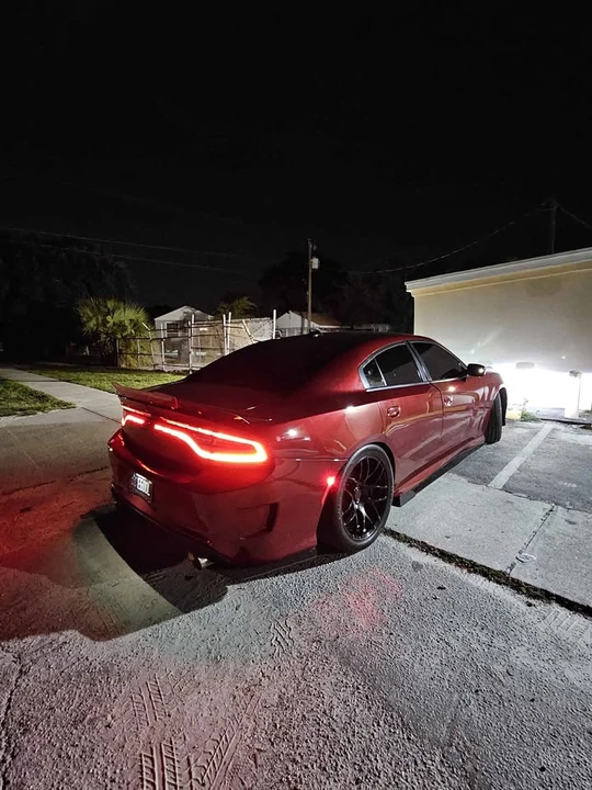 2019 Dodge Charger 7th Gen - Image 7 of 16