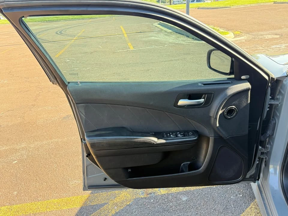2019 Dodge Charger 7th Gen - Image 9 of 20