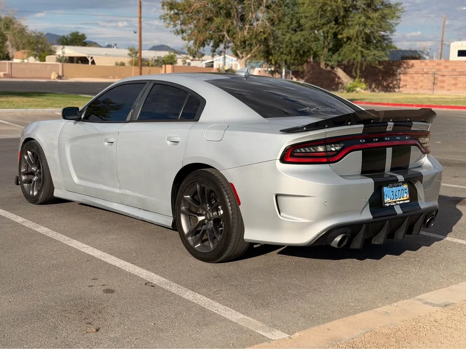 2019 Dodge Charger SRT & 392 7th Gen - Image 5 of 11