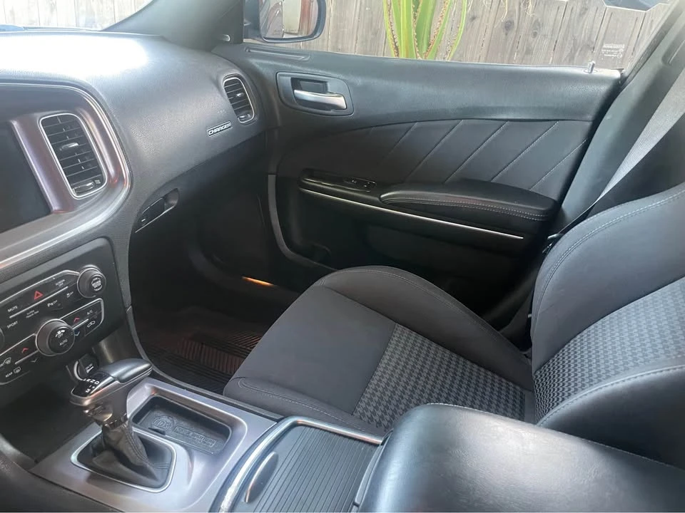2019 Dodge Charger 7th Gen - Image 7 of 7