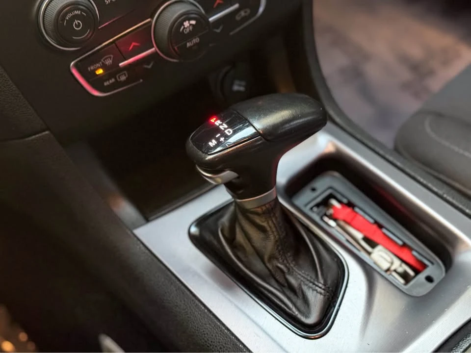 2019 Dodge Charger 7th Gen - Image 9 of 12