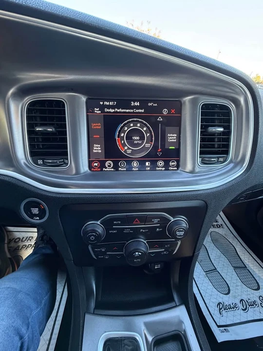 2019 Dodge Charger 7th Gen - Image 12 of 13