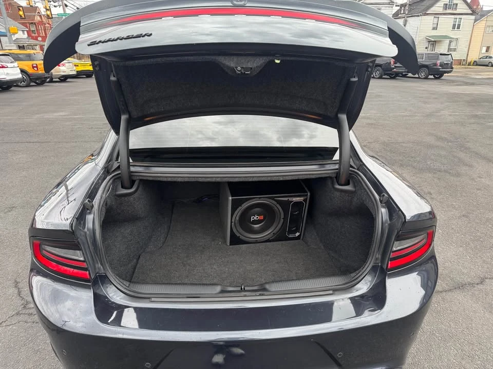 2019 Dodge Charger 7th Gen - Image 13 of 14
