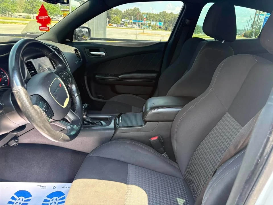 2019 Dodge Charger 7th Gen - Image 11 of 13