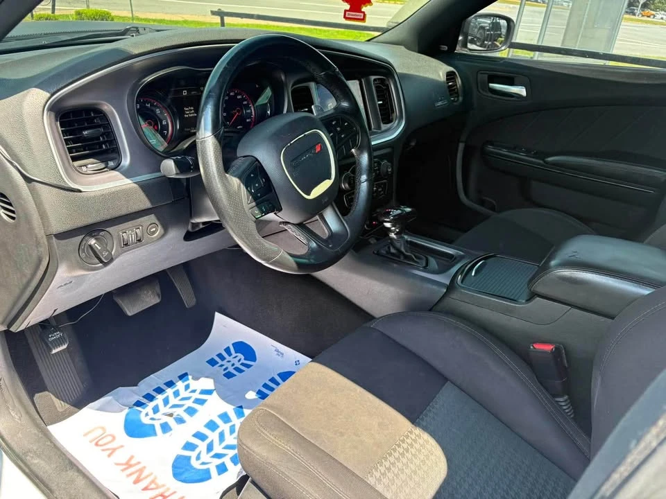 2019 Dodge Charger 7th Gen - Image 9 of 13