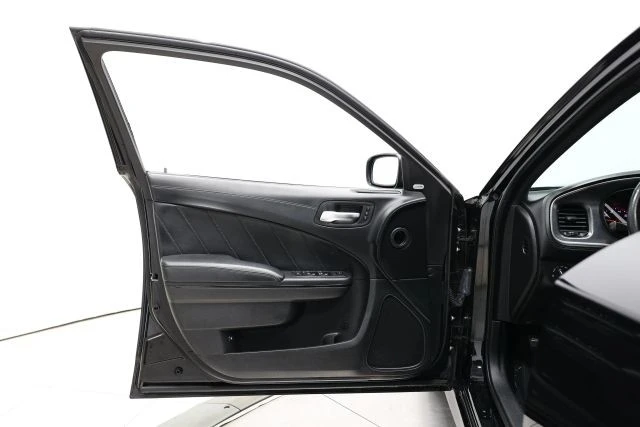 2019 Dodge Charger 7th Gen - Image 10 of 21
