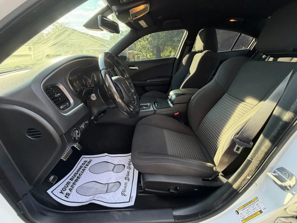 2019 Dodge Charger 7th Gen - Image 9 of 11