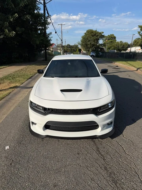 2019 Dodge Charger 7th Gen - Image 5 of 11