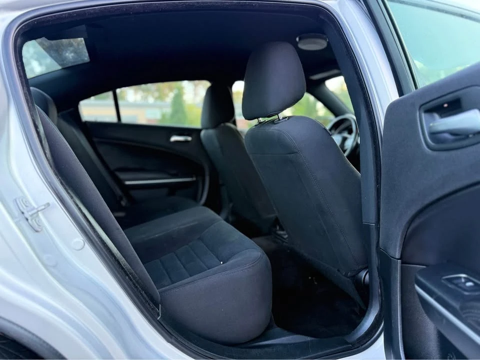2019 Dodge Charger 7th Gen - Image 17 of 20