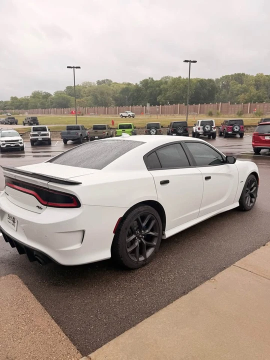 2019 Dodge Charger 7th Gen - Image 4 of 10
