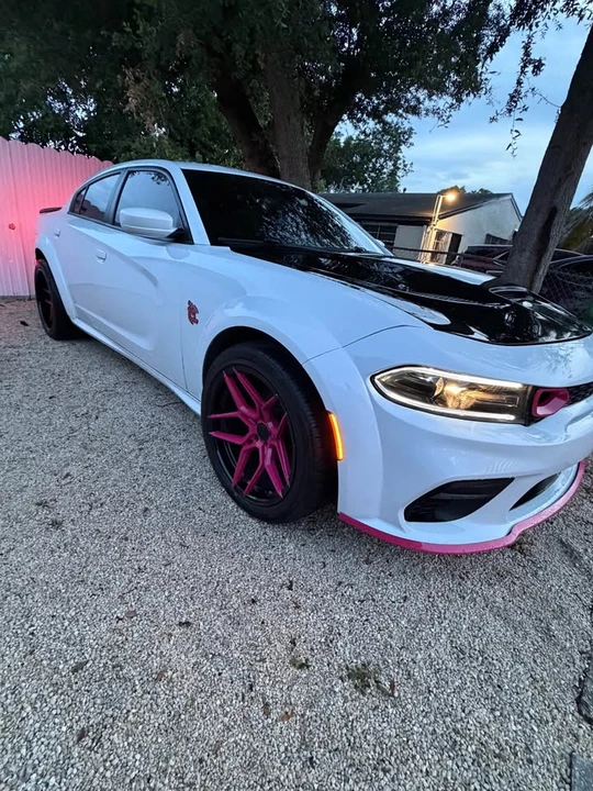 2019 Dodge Charger 7th Gen - Image 2 of 11