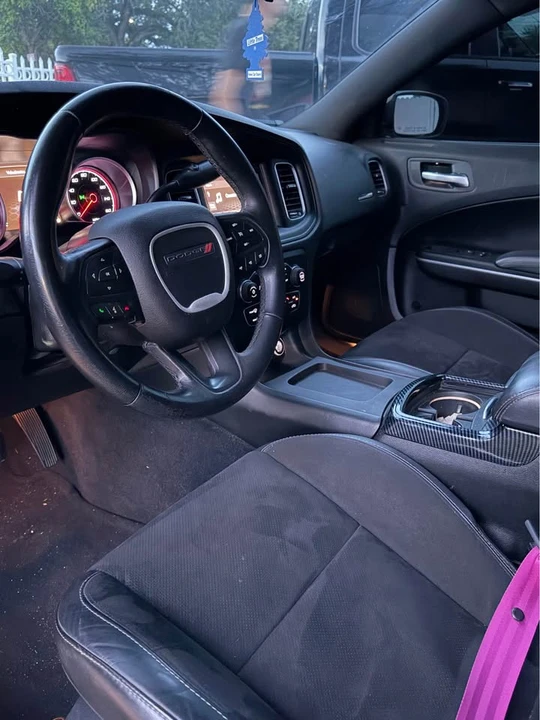 2019 Dodge Charger 7th Gen - Image 9 of 11