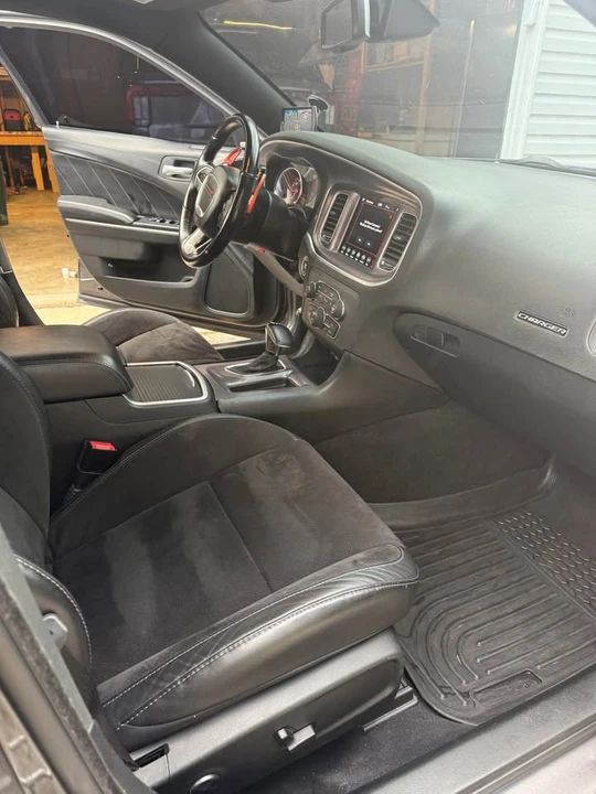 2019 Dodge Charger 7th Gen - Image 9 of 10