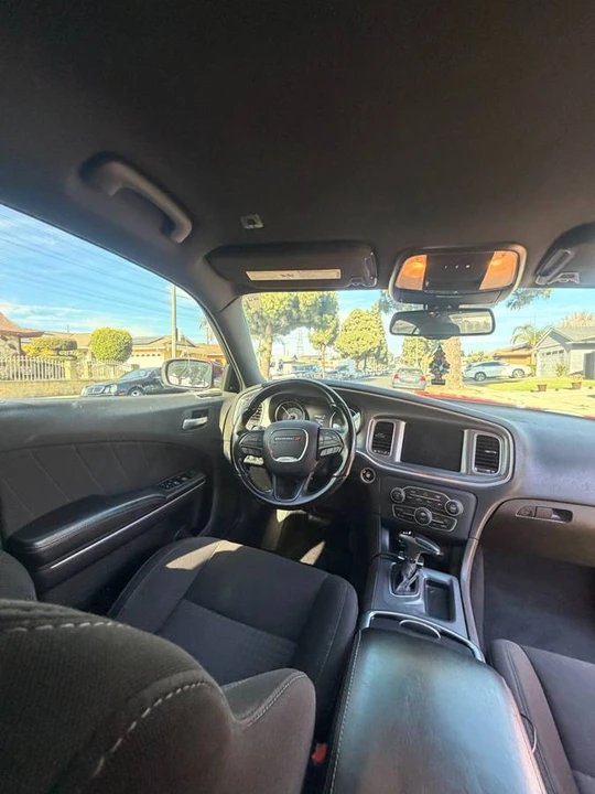 2019 Dodge Charger 7th Gen - Image 9 of 11