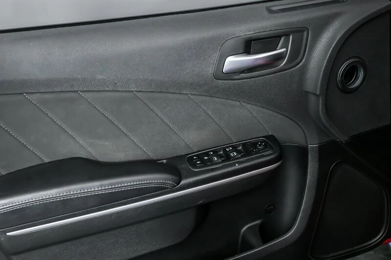 2019 Dodge Charger 7th Gen - Image 17 of 21