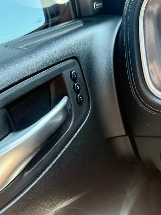 2019 Dodge Charger 7th Gen - Image 13 of 16