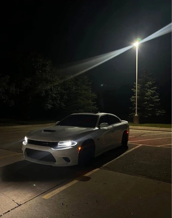 2019 Dodge Charger SRT & 392 7th Gen - Image 5 of 7