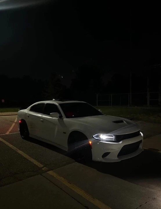 2019 Dodge Charger SRT & 392 7th Gen - Image 4 of 7