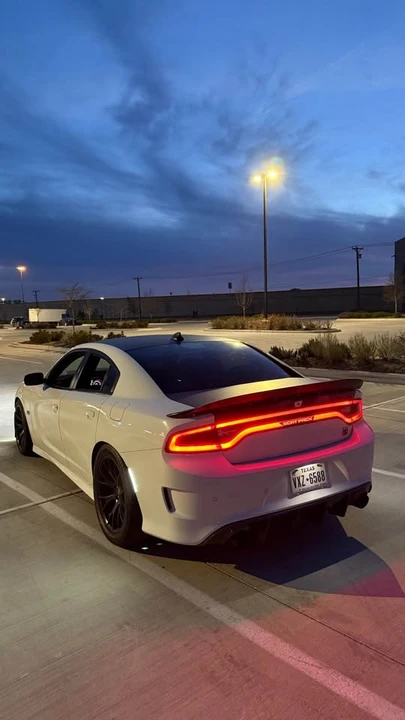2019 Dodge Charger SRT & 392 7th Gen - Image 3 of 8