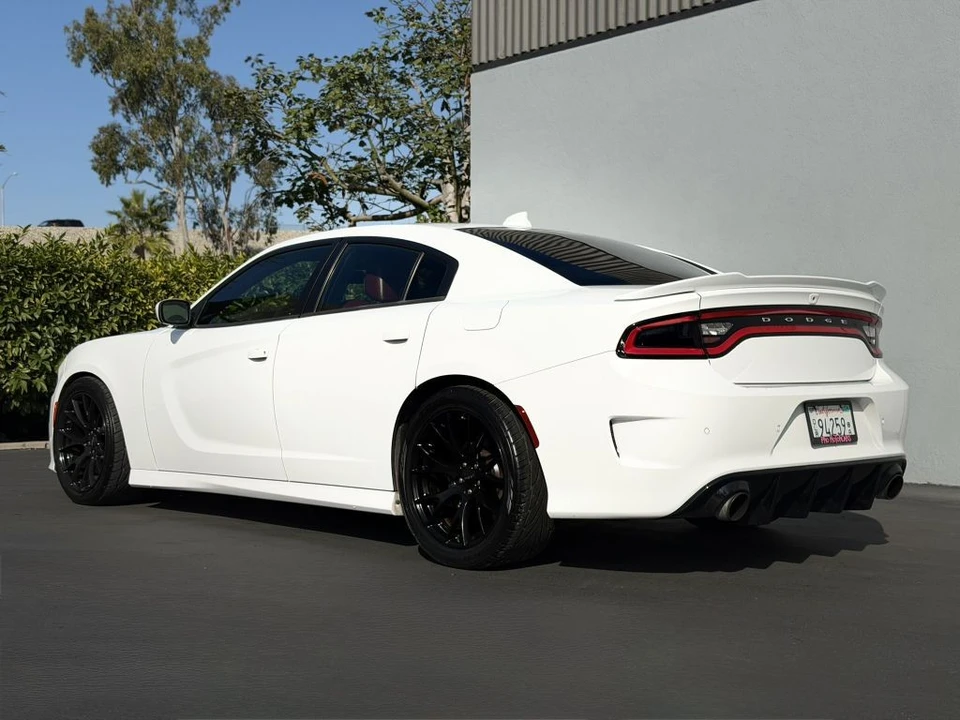 2019 Dodge Charger SRT Hellcat 7th Gen - Image 9 of 21