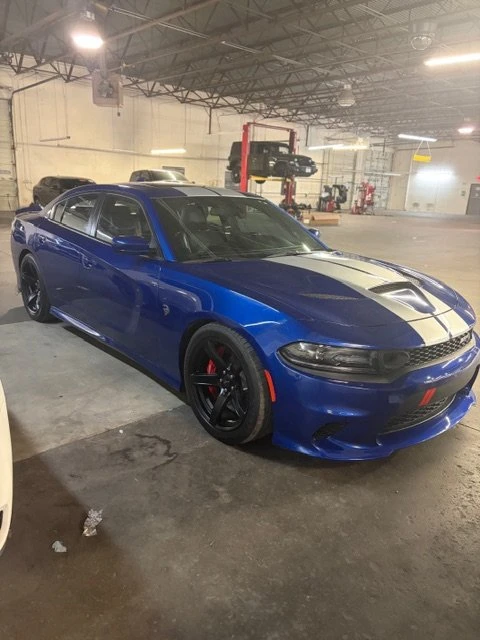 2019 Dodge Charger SRT Hellcat 7th Gen - Image 2 of 8