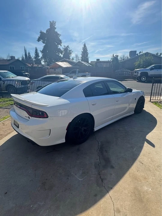 2019 Dodge Charger SRT Hellcat 7th Gen - Image 4 of 10