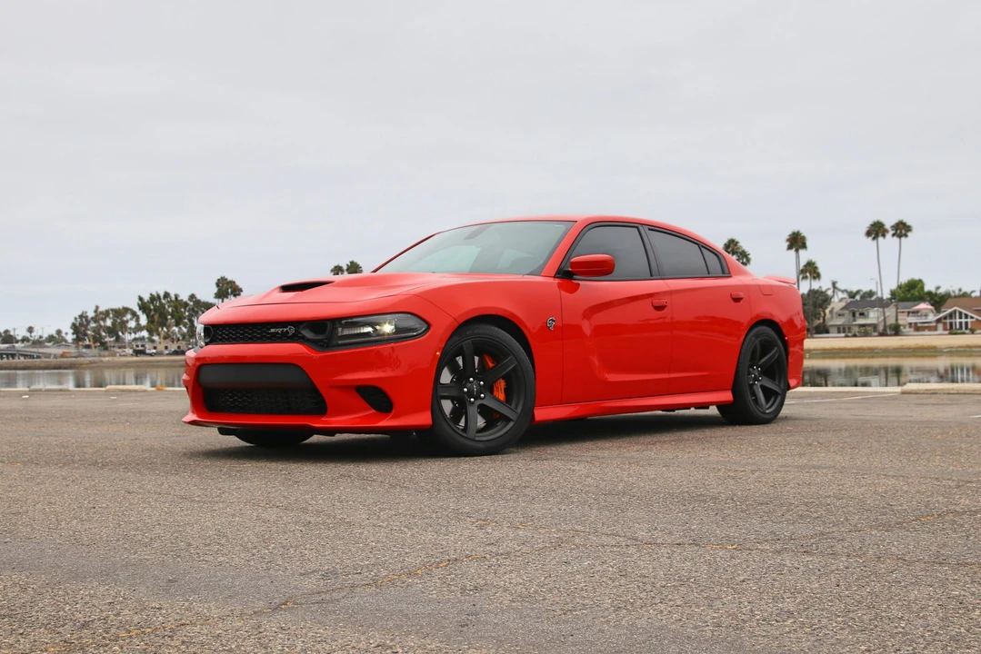 2019 Dodge Charger SRT Hellcat 7th Gen - Image 2 of 31