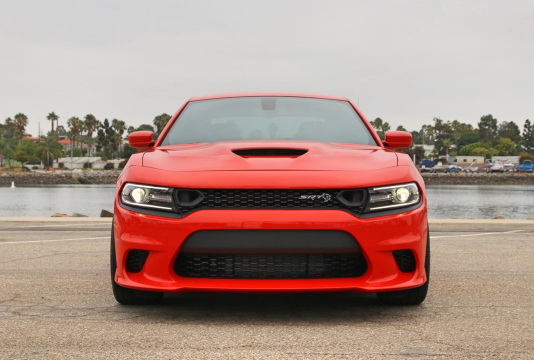 2019 Dodge Charger SRT Hellcat 7th Gen - Image 14 of 31