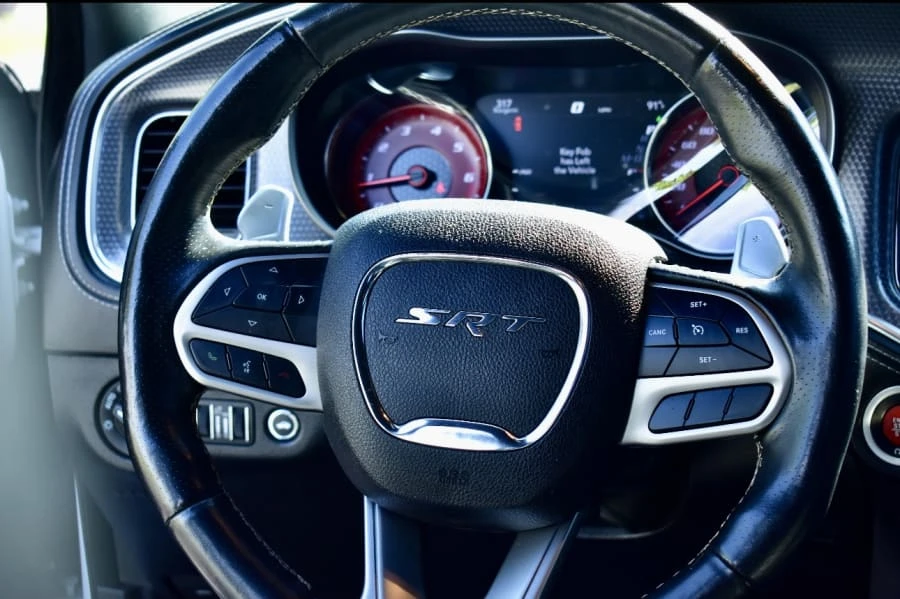2019 Dodge Charger SRT Hellcat 7th Gen - Image 15 of 21