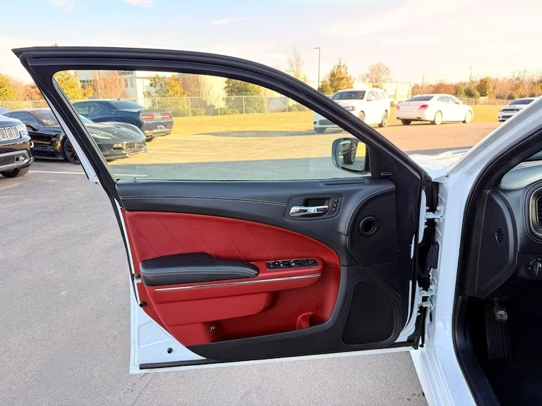 2019 Dodge Charger SRT Hellcat 7th Gen - Image 6 of 19