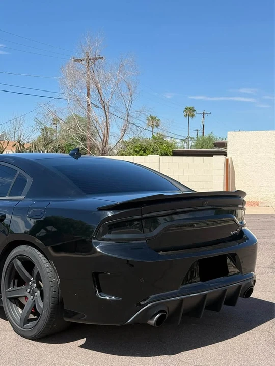 2019 Dodge Charger SRT Hellcat 7th Gen - Image 9 of 16
